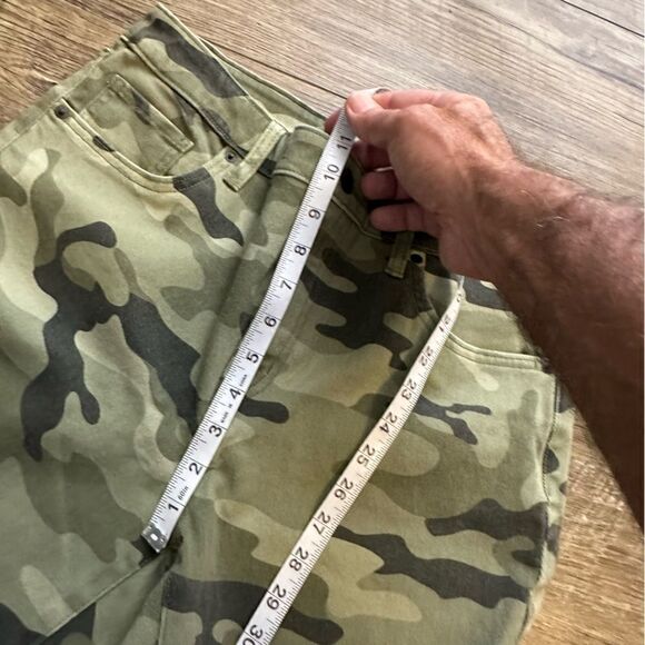 Nili Lotan x Target high rise camo pants size 8 - Picture 9 of 10